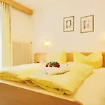 Apartamento Aparts Handle Und Haus Bergblick