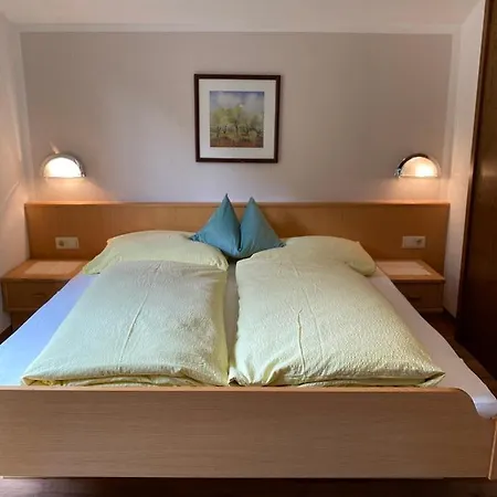 Aparts Handle Und Haus Bergblick 公寓 普范德斯