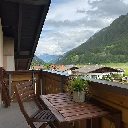 Aparts Handle Und Haus Bergblick Lägenhet *