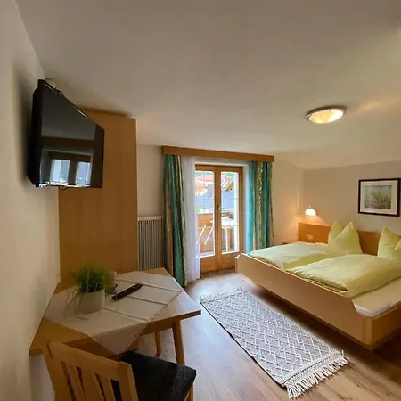 Aparts Handle Und Haus Bergblick Lägenhet