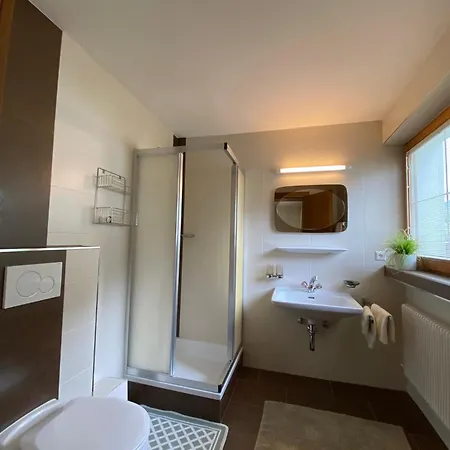 Aparts Handle Und Haus Bergblick 公寓