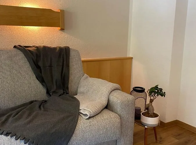 Aparts Handle Und Haus Bergblick