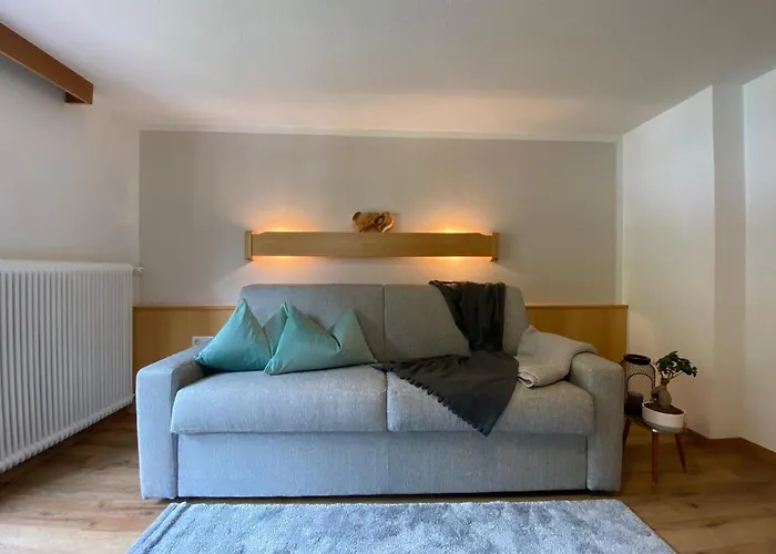 Aparts Handle Und Haus Bergblick