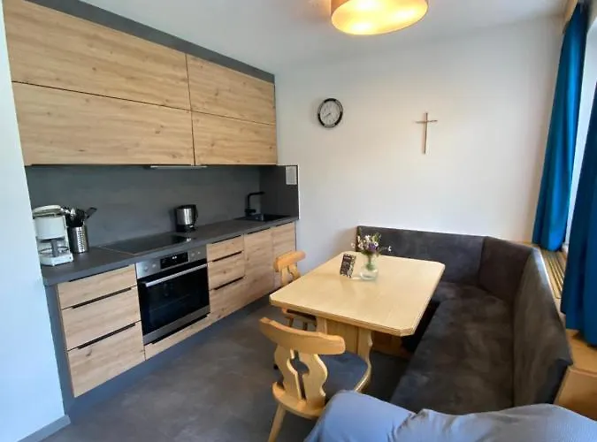 Aparts Handle Und Haus Bergblick Apartmán Pfunds